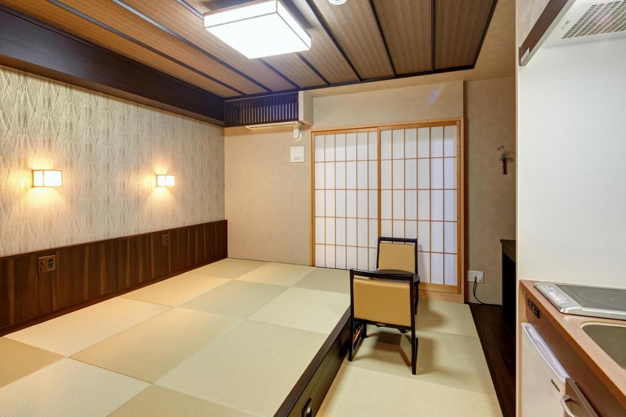 Hotel Amaterrace Nippombashi-Higashi Osaka Bagian luar foto